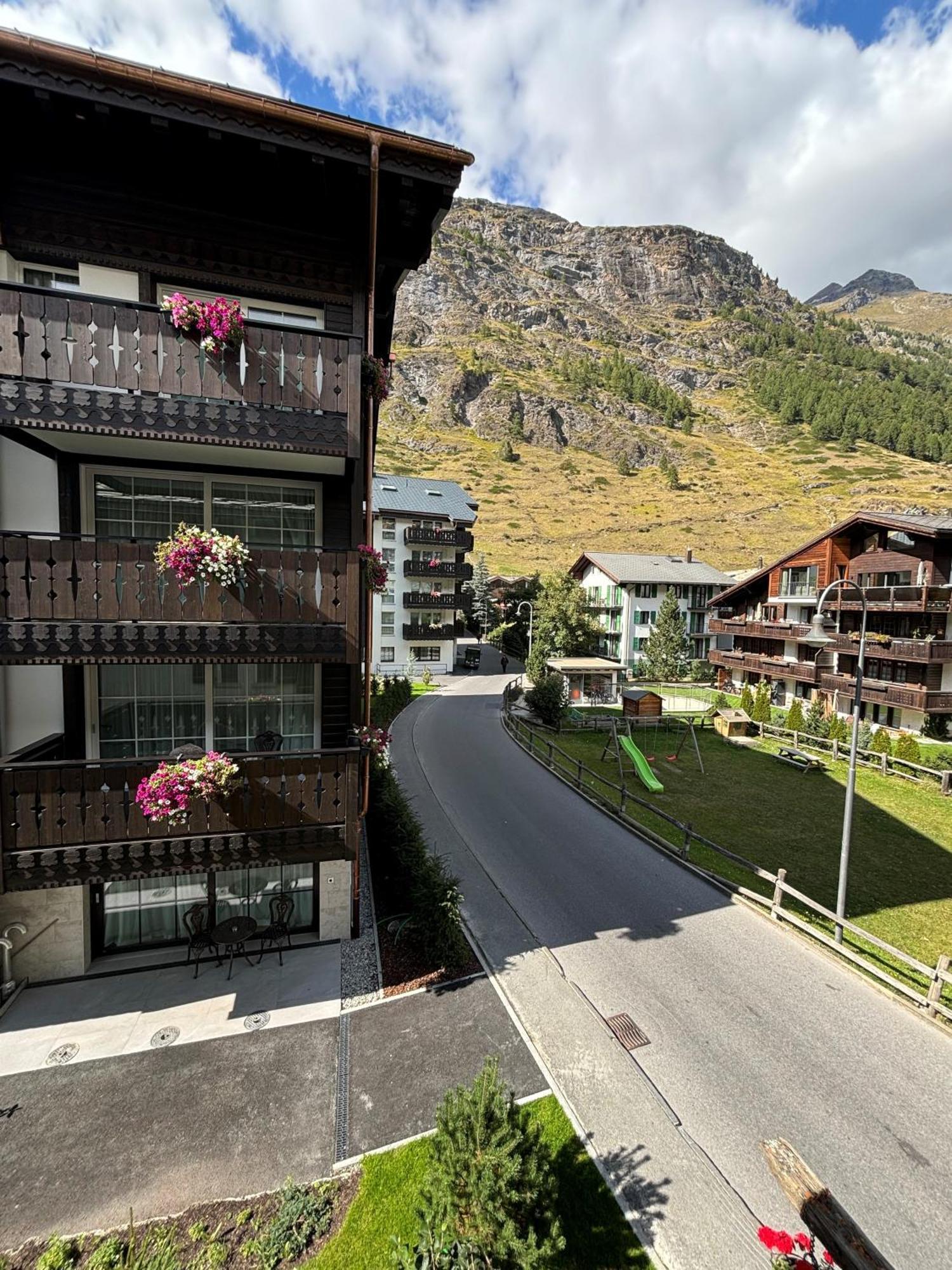 Chalet Medi Zermatt Exterior photo